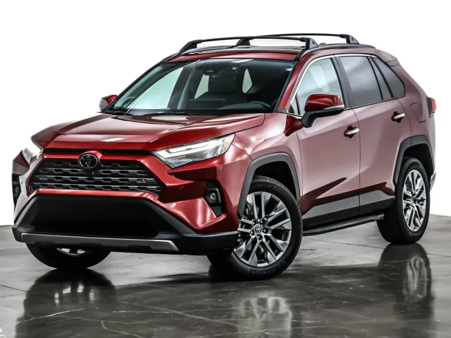 2023 Toyota RAV4 Limited photo 1