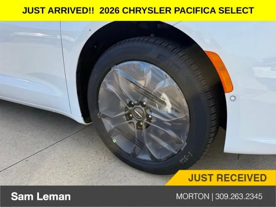 2026 Chrysler Pacifica photo 1