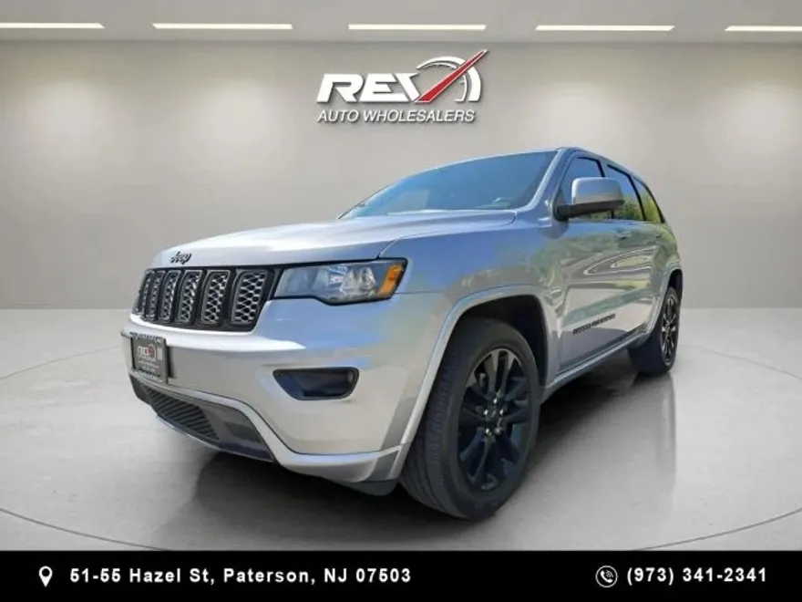 2018 Jeep Grand Cherokee Altitude Sport photo 1