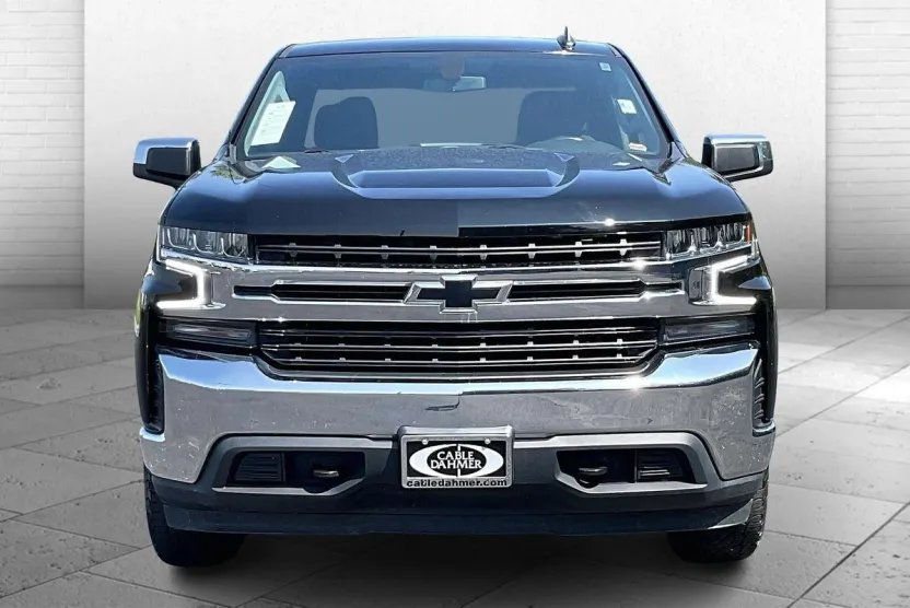 2021 Chevrolet Silverado 1500 LT photo 1