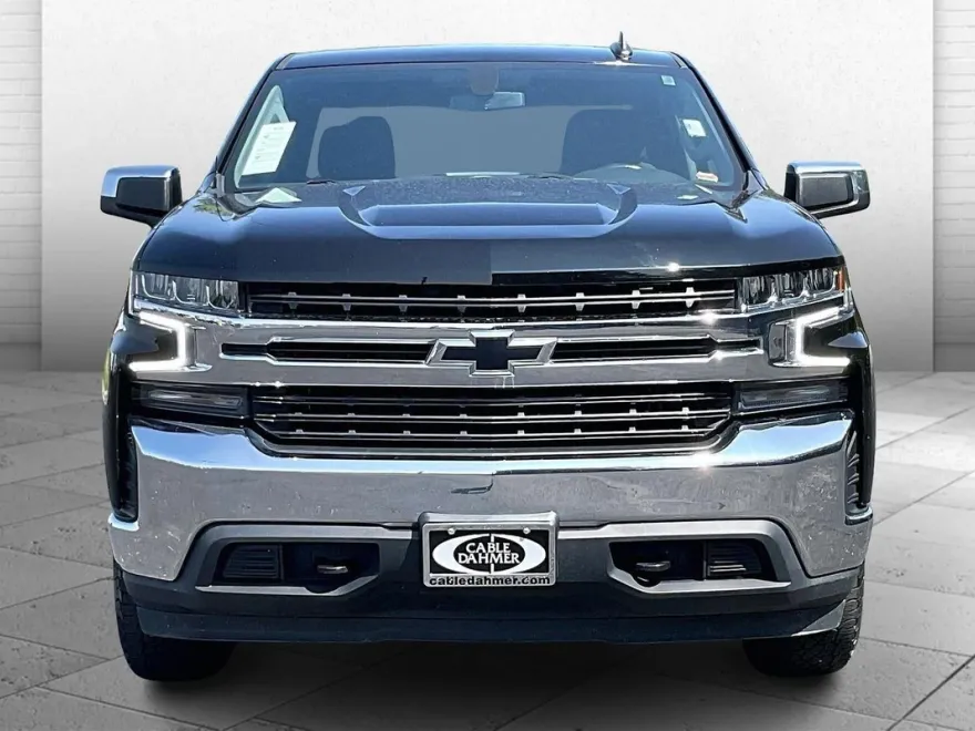 2021 Chevrolet Silverado 1500 LT photo 1