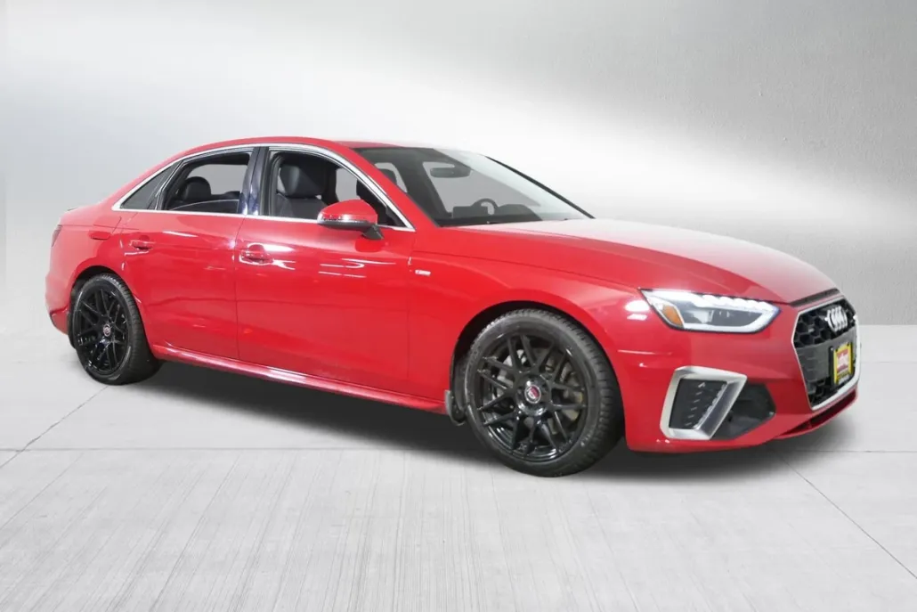 2020 Audi A4 Quattro Premium Plus photo 1