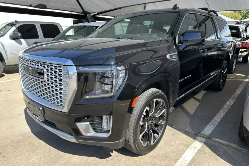 2022 Gmc Yukon XL Denali photo 1
