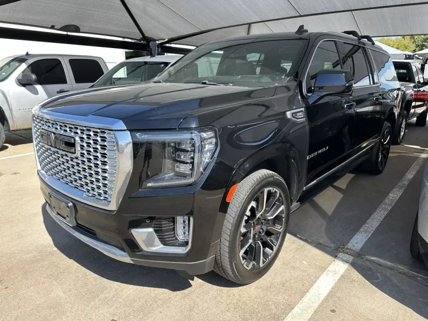 2022 Gmc Yukon XL Denali photo 1