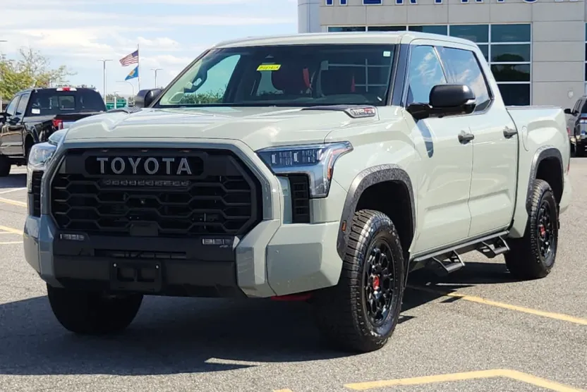 2022 Toyota Tundra TRD Pro CrewMax photo 1