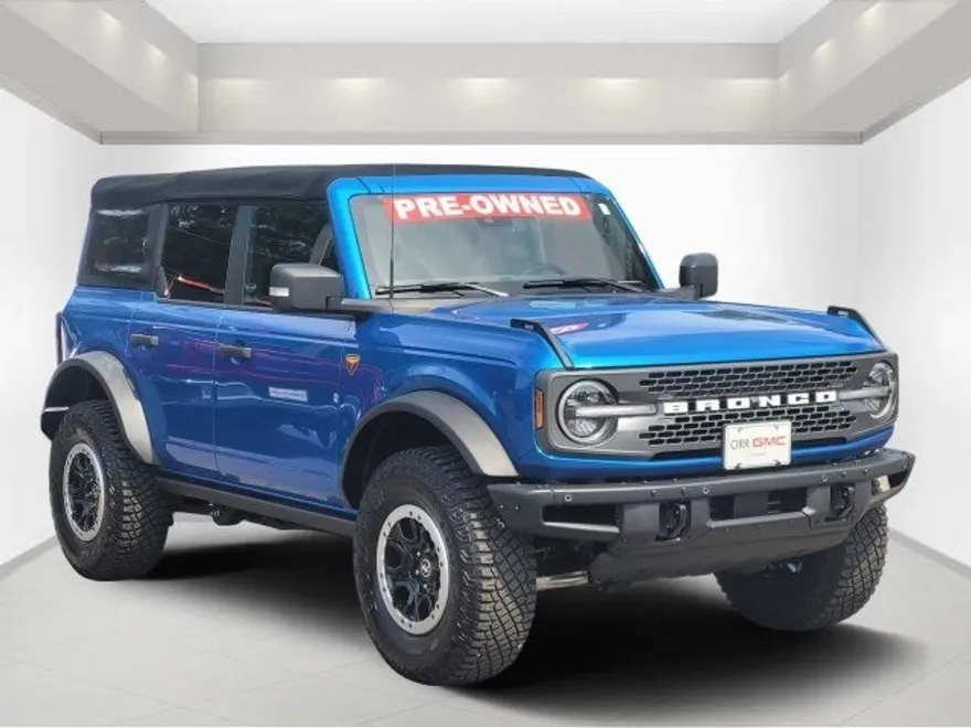 2022 Ford Bronco Badlands photo 1