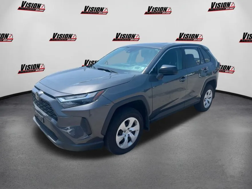 2024 Toyota RAV4 LE photo 1