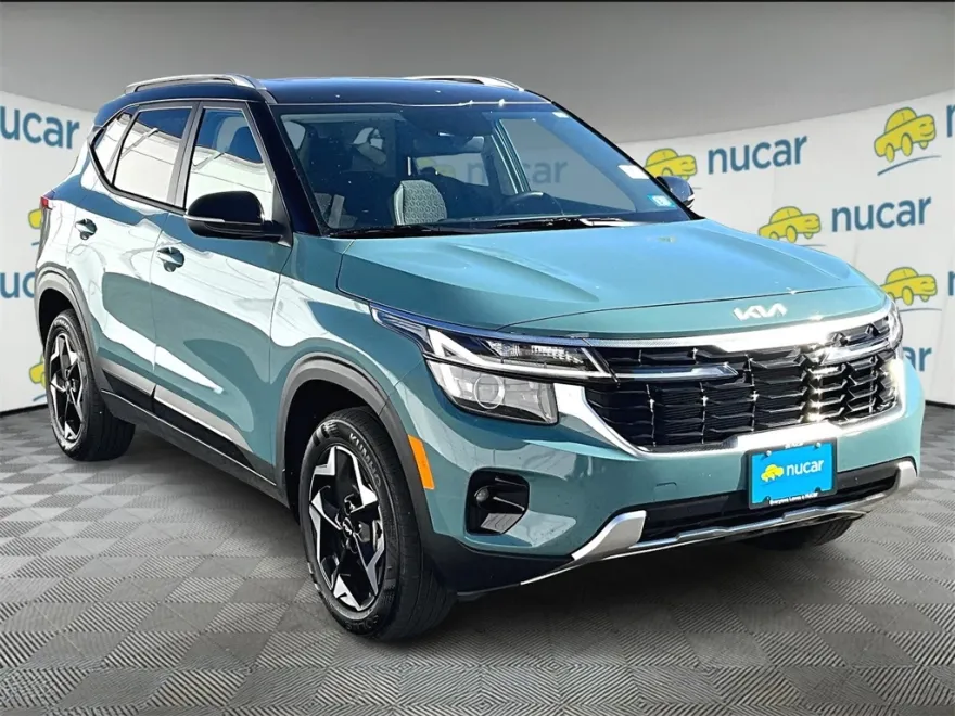 2025 Kia Seltos S photo 1