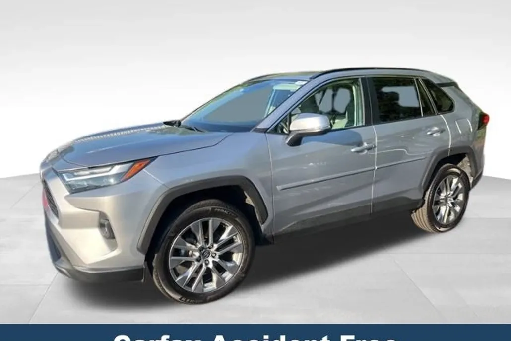 2022 Toyota RAV4 XLE Premium photo 1