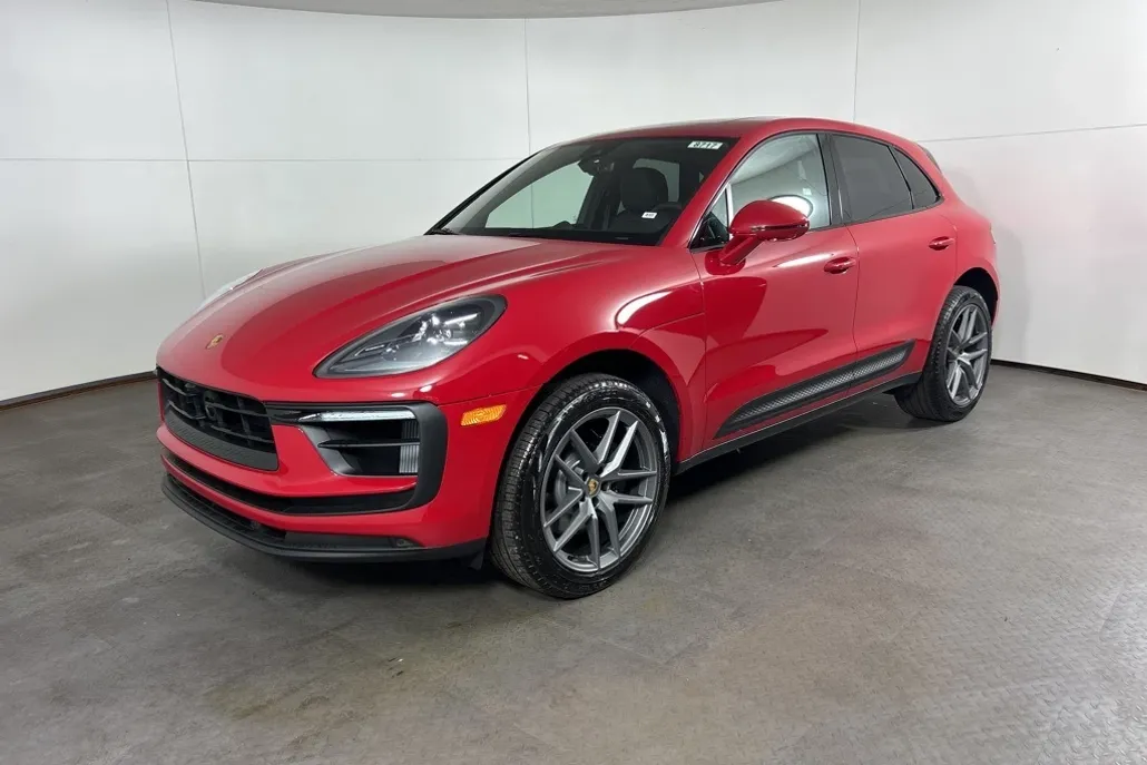 2026 Porsche Macan S photo 1