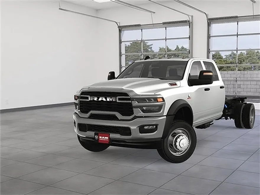 2025 Ram 5500 Tradesman photo 1