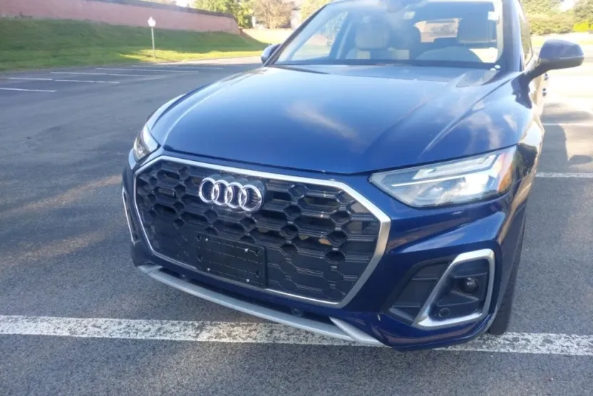 2025 Audi Q5 45 S line Premium Plus photo 1