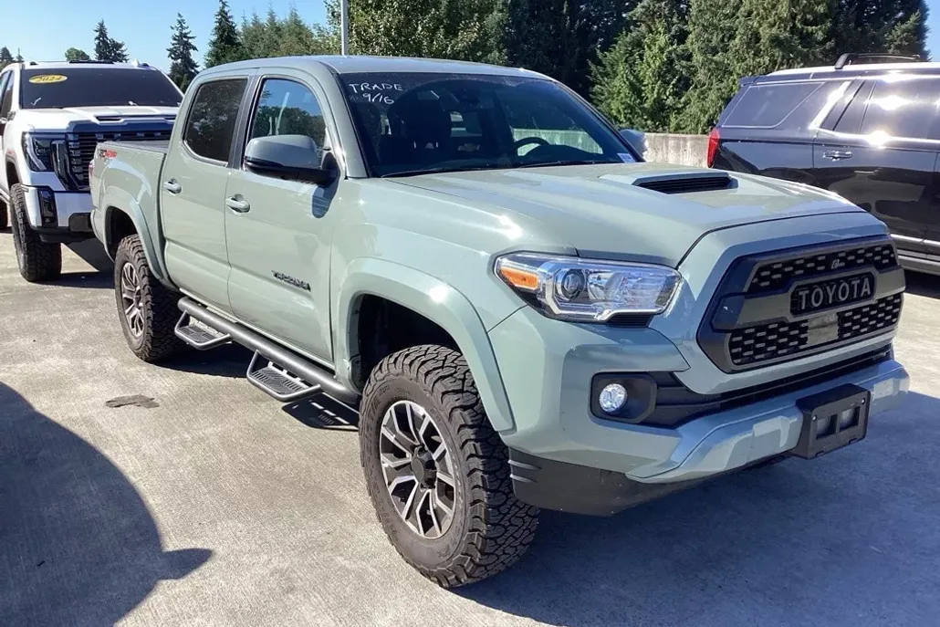2023 Toyota Tacoma SR 4x4 photo 1