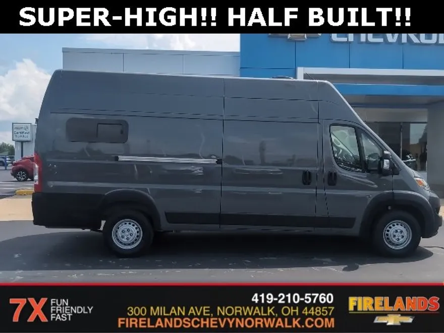 2024 Ram ProMaster 3500 Base Cargo Van photo 1