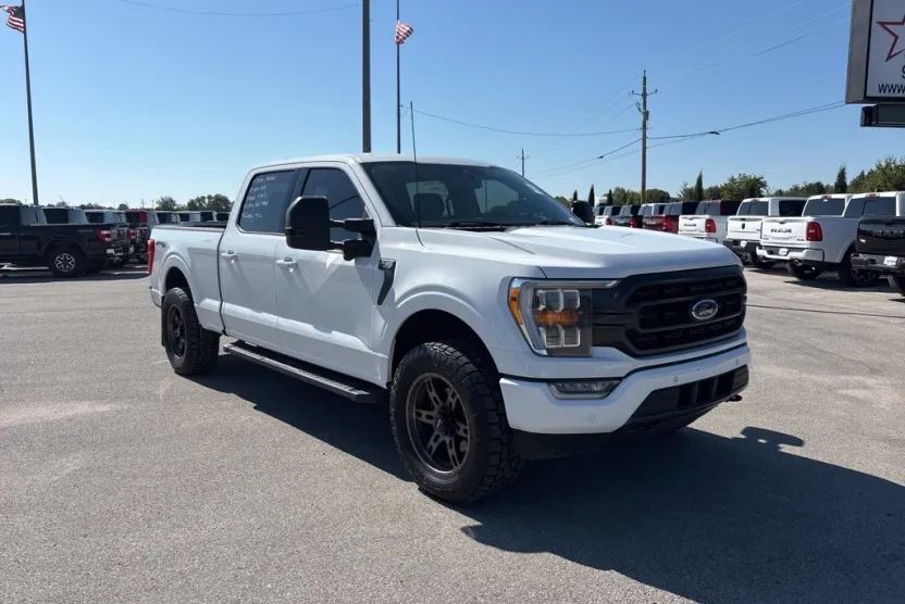 2021 Ford F-150 XLT photo 1