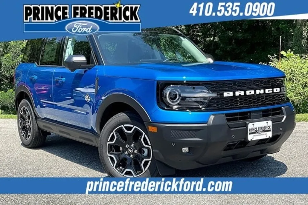 2025 Ford Bronco Sport Outer Banks photo 1