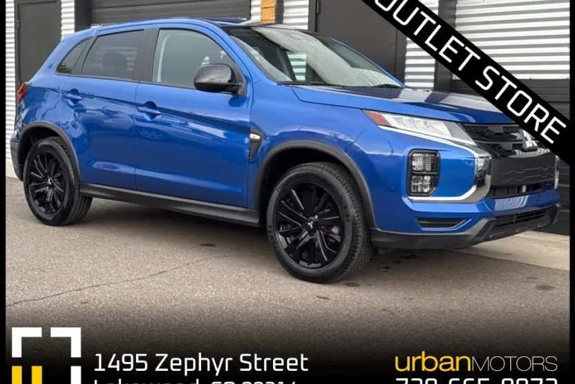 2023 Mitsubishi Outlander Sport LE photo 1