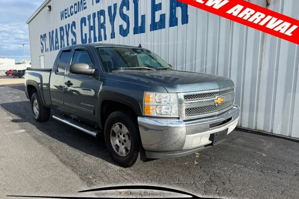 2013 Chevrolet Silverado 1500 LT photo 1