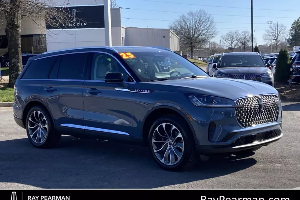 2025 Lincoln Aviator Reserve photo 1