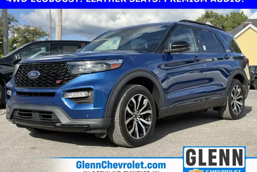2021 Ford Explorer ST photo 1