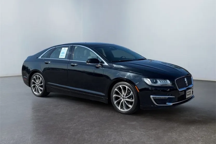 2018 Lincoln MKZ Reserve photo 1