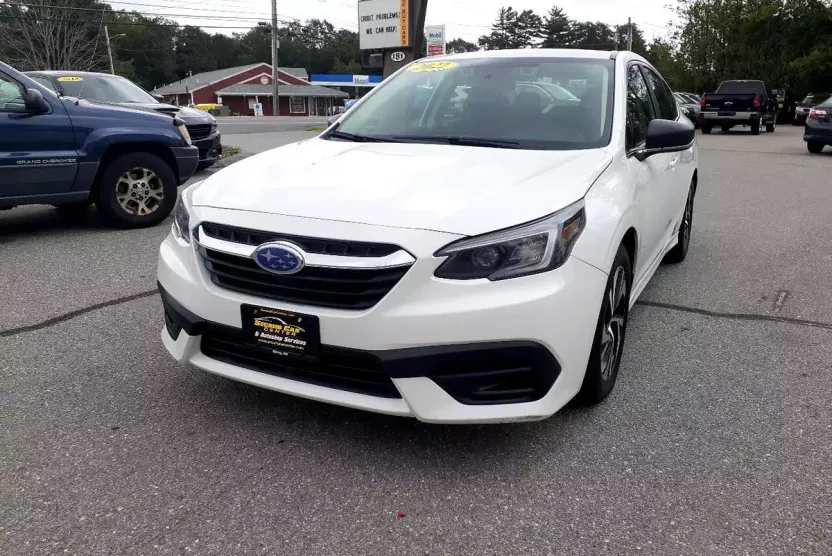 2022 Subaru Legacy Base photo 1