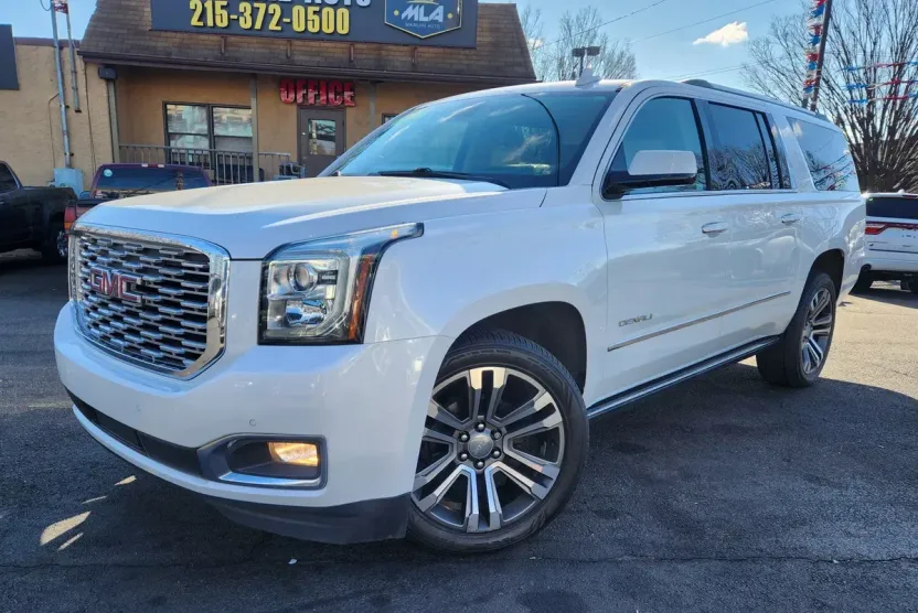 2020 Gmc Yukon XL Denali photo 1