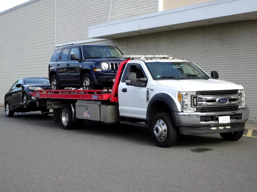 2017 Ford F-550 XLT photo 1