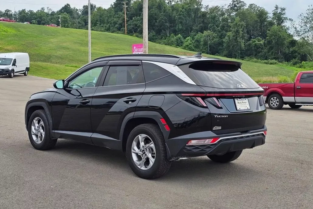 2022 Hyundai Tucson SEL photo 1