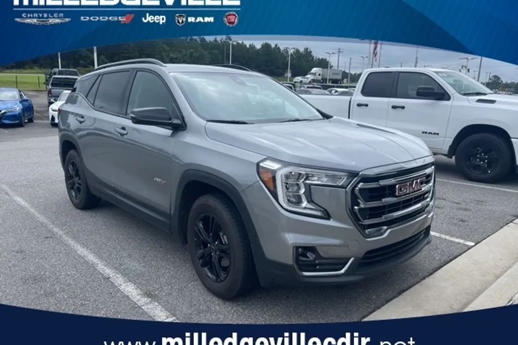 2024 Gmc Terrain AT4 photo 1