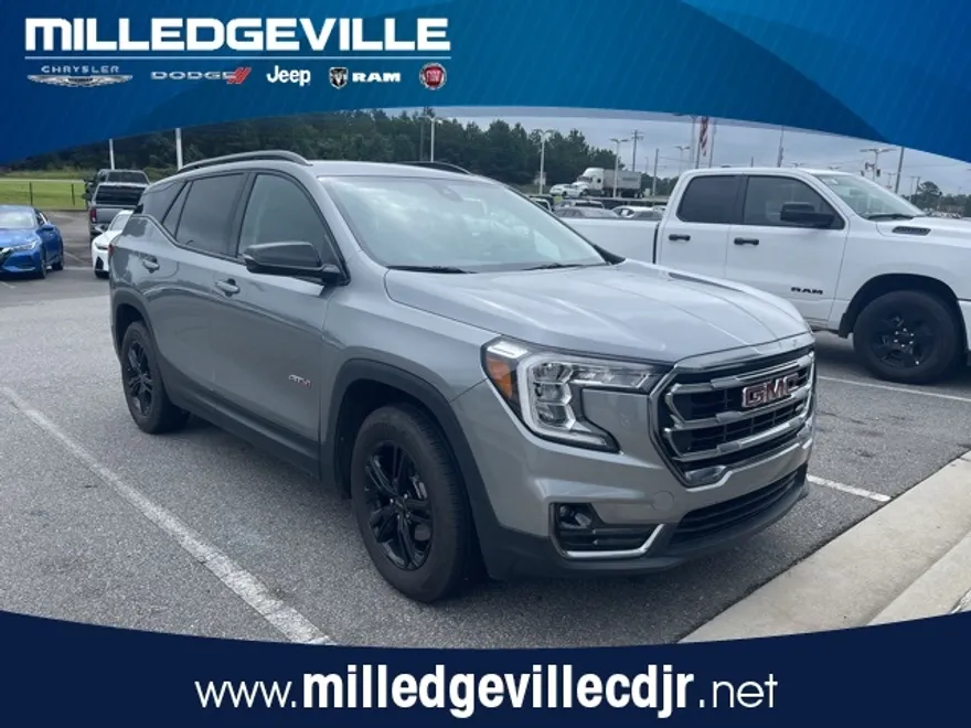 2024 Gmc Terrain AT4 photo 1