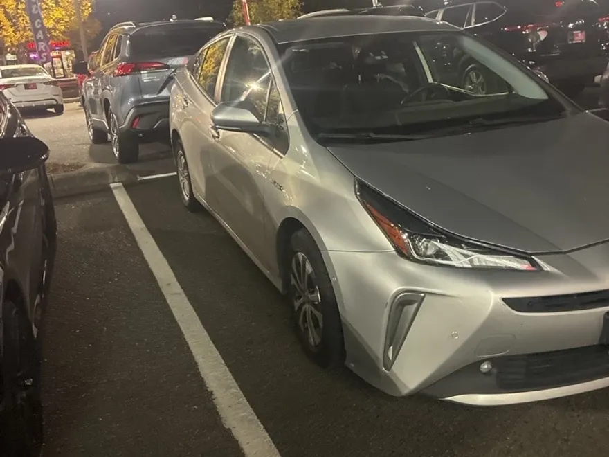 2022 Toyota Prius LE AWD-e photo 1