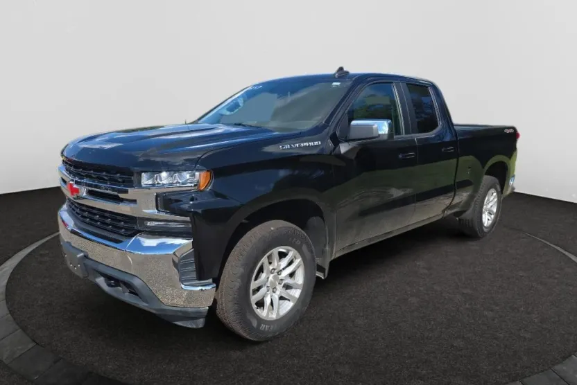 2020 Chevrolet Silverado 1500 LT photo 1