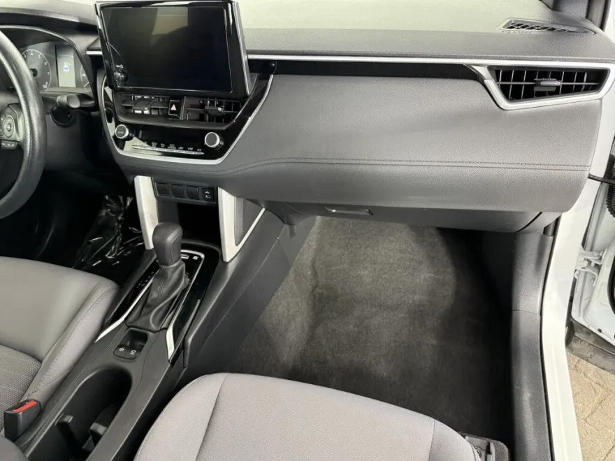 2023 Toyota Corolla Cross Hybrid S photo 1