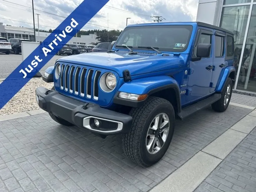 2022 Jeep Wrangler Unlimited Sahara photo 1