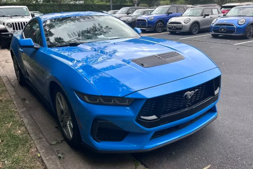 2024 Ford Mustang GT Premium photo 1