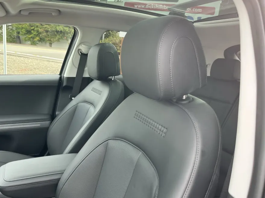 2025 Hyundai Ioniq 5 Limited photo 1