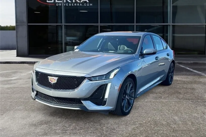 2024 Cadillac CT5 V photo 1