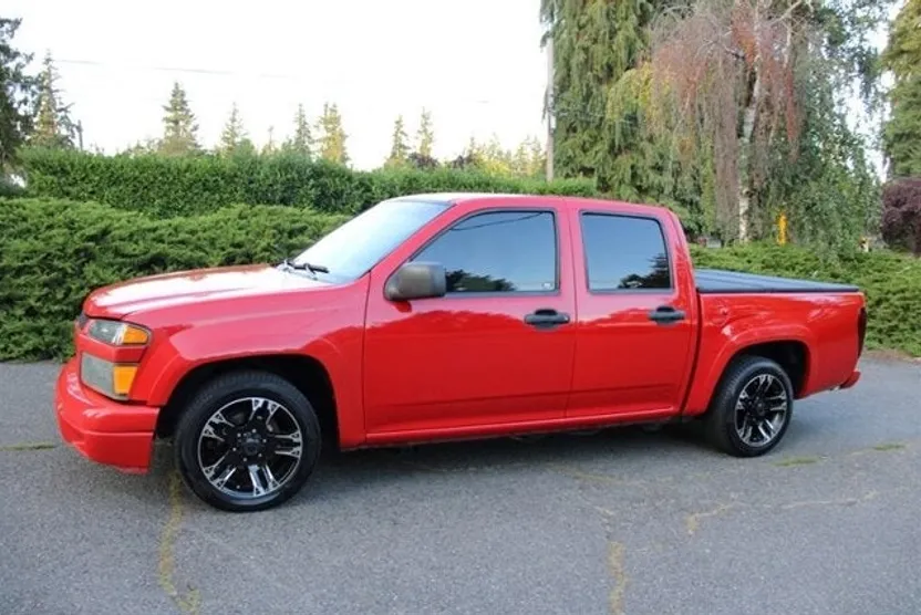 2005 Chevrolet Colorado LS photo 1