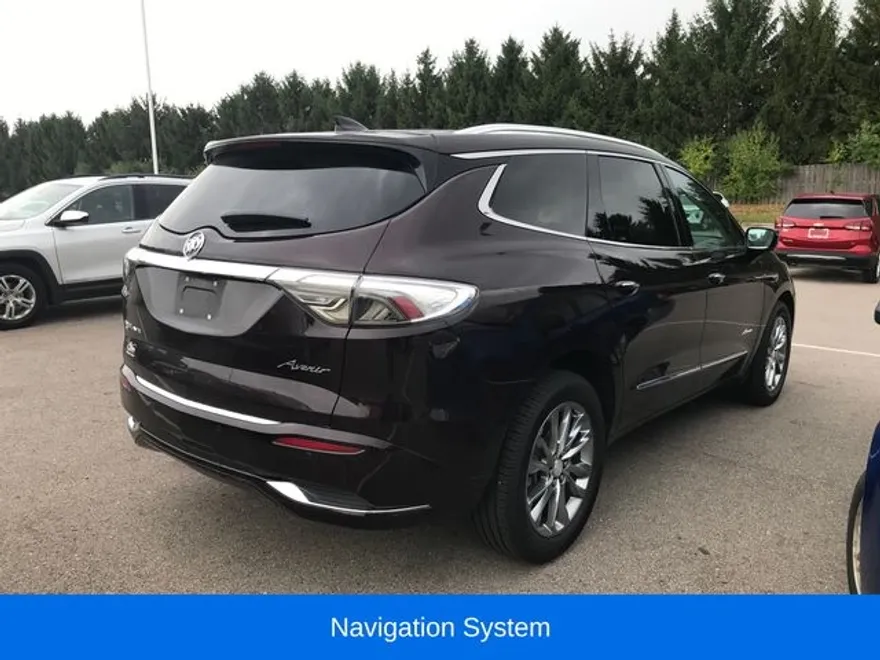 2022 Buick Enclave Avenir photo 1