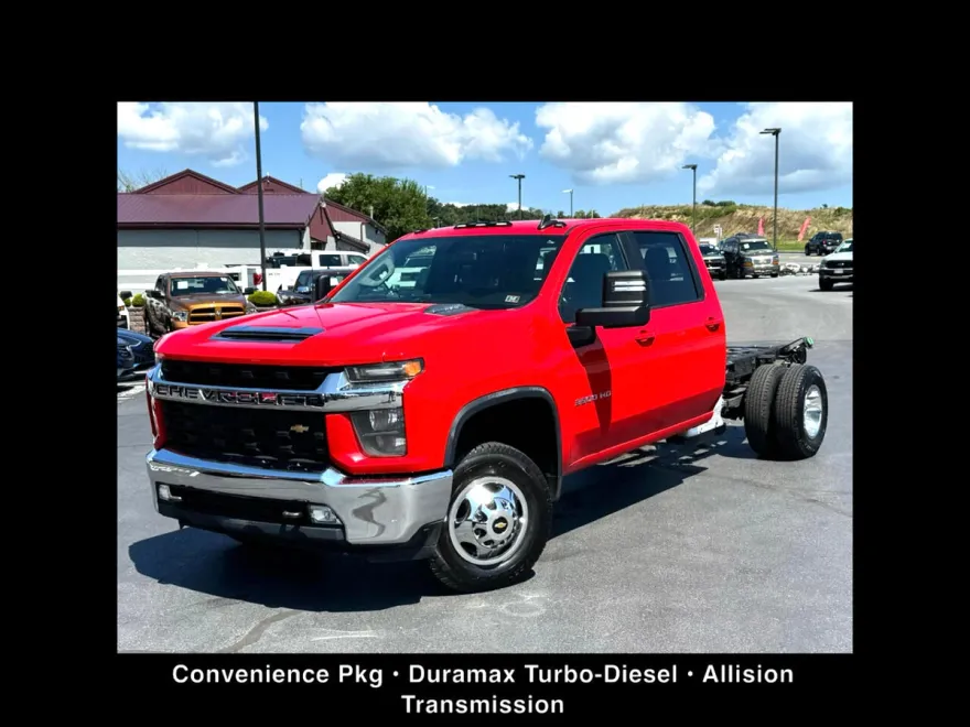2021 Chevrolet Silverado 3500HD LT photo 1