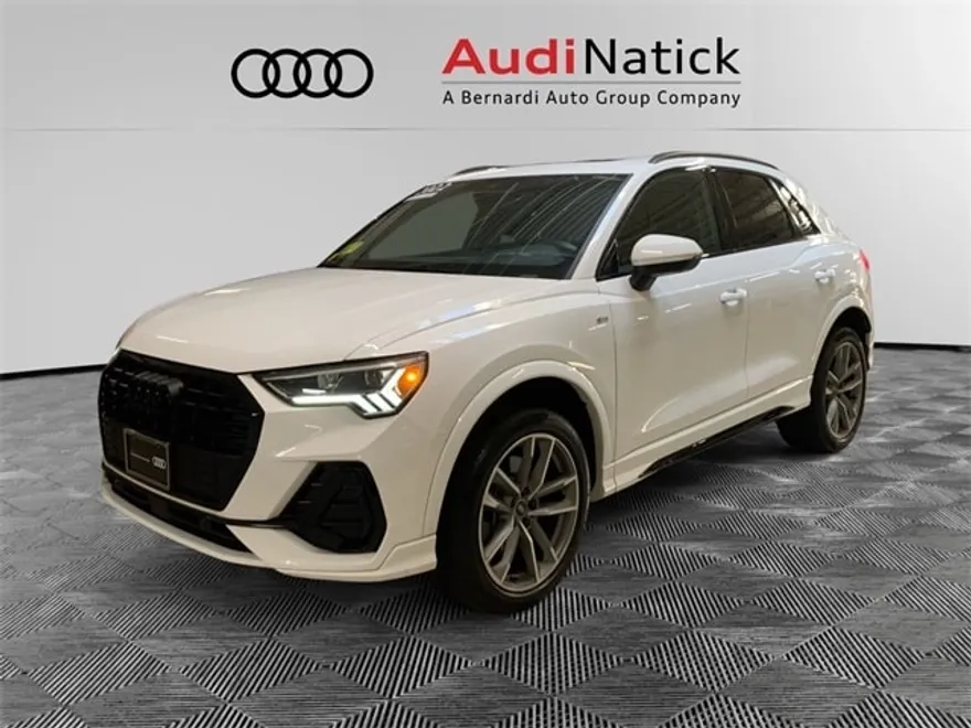 2022 Audi Q3 S line Premium Plus photo 1