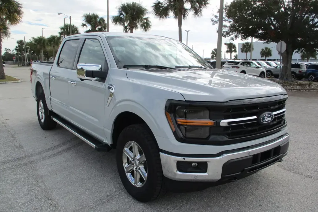2024 Ford F-150 XLT photo 1