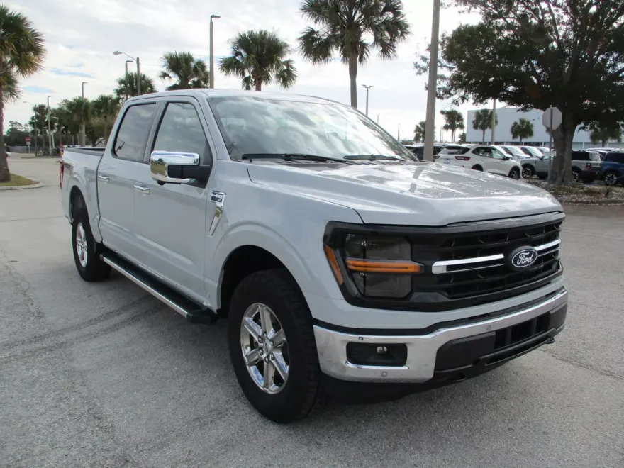2024 Ford F-150 XLT photo 1
