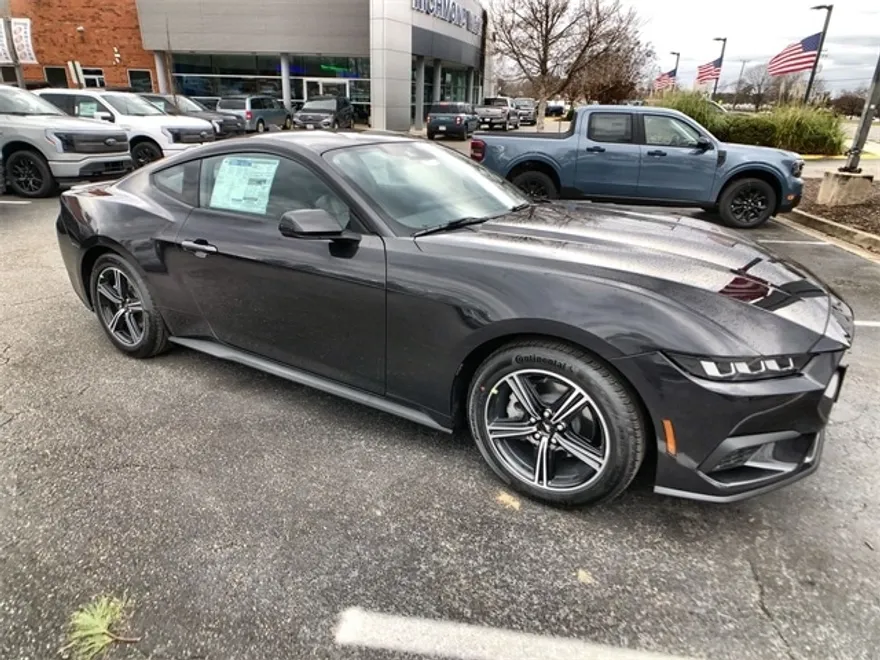 2024 Ford Mustang EcoBoost Premium photo 1