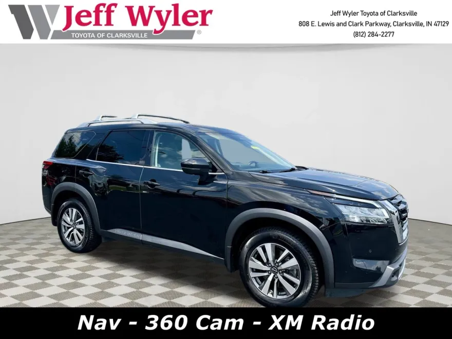 2023 Nissan Pathfinder SL photo 1