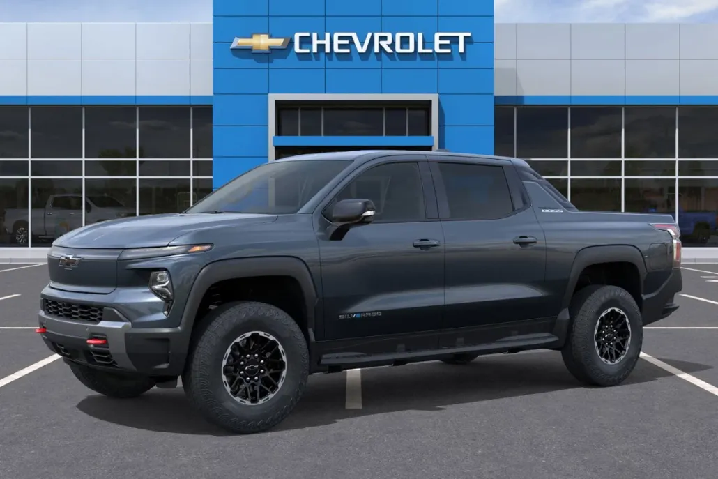 2026 Chevrolet Silverado EV Trail Boss photo 1