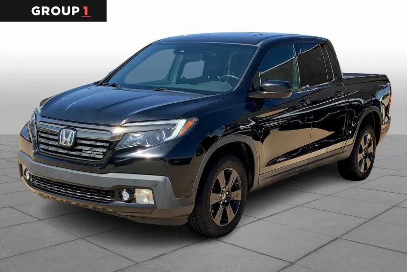2019 Honda Ridgeline Black Edition photo 1