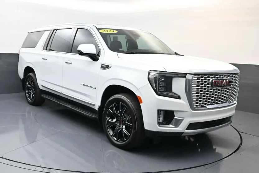 2024 Gmc Yukon XL Denali photo 1