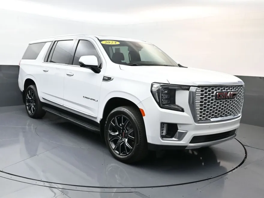 2024 Gmc Yukon XL Denali photo 1
